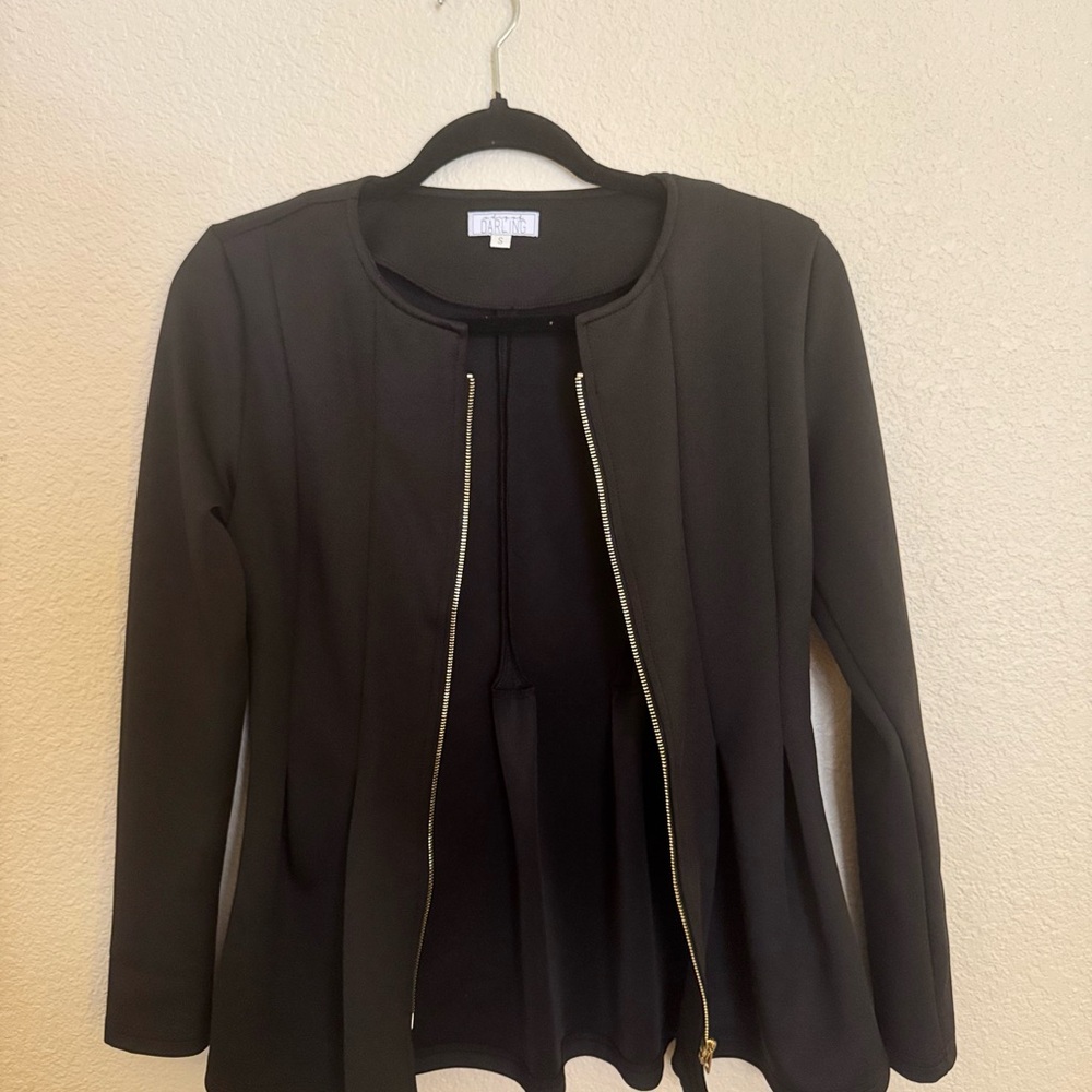Darling Black and Gold Blazer with Tailored Fit